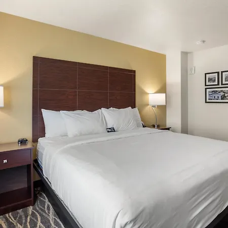 Cobblestone Hotel & Suites - De Pere Green Bay Extérieur photo