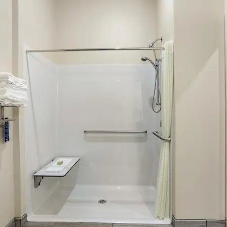 Cobblestone Hotel & Suites - De Pere Green Bay Extérieur photo