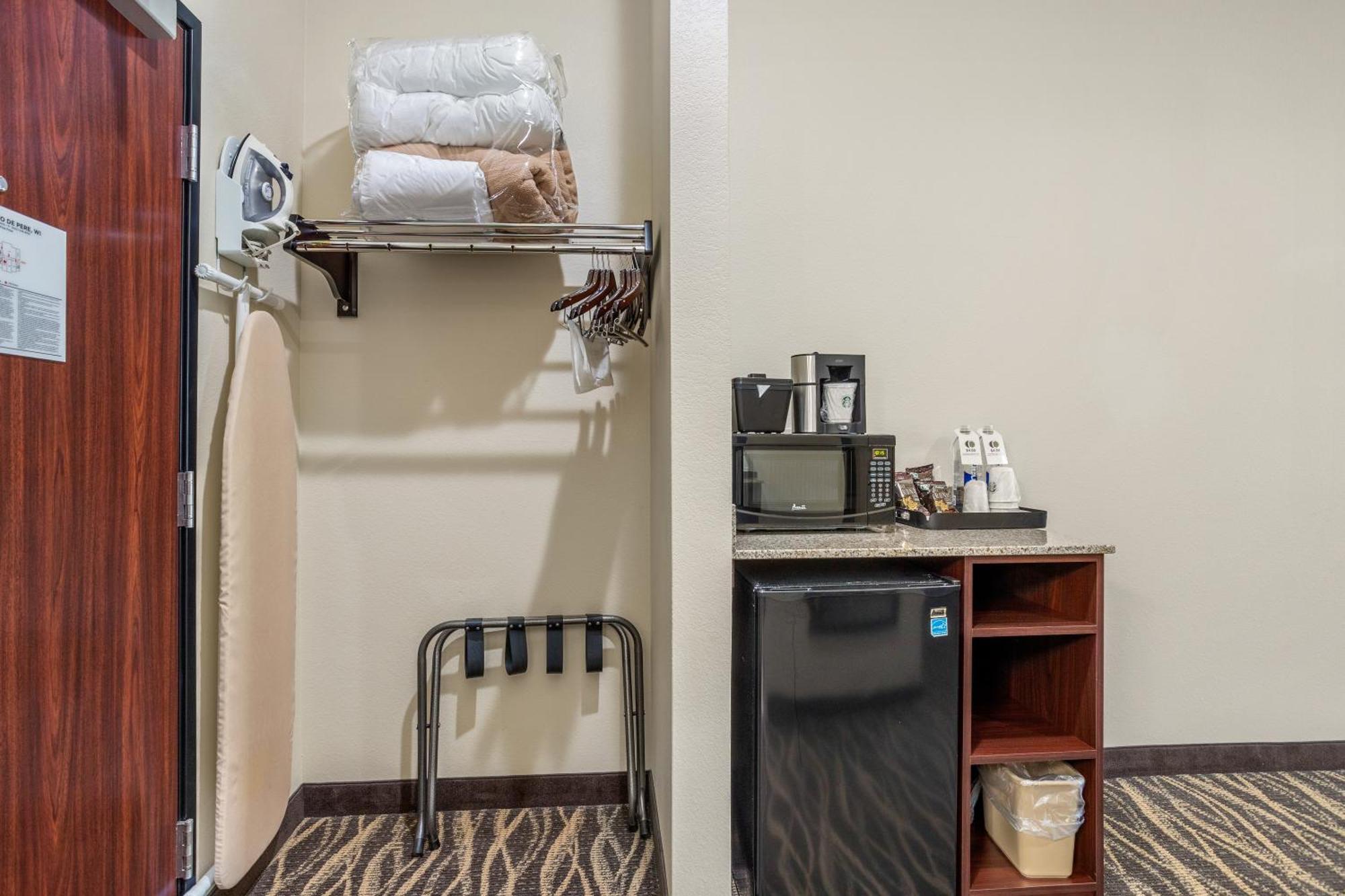 Cobblestone & - Bay Hotel 4*