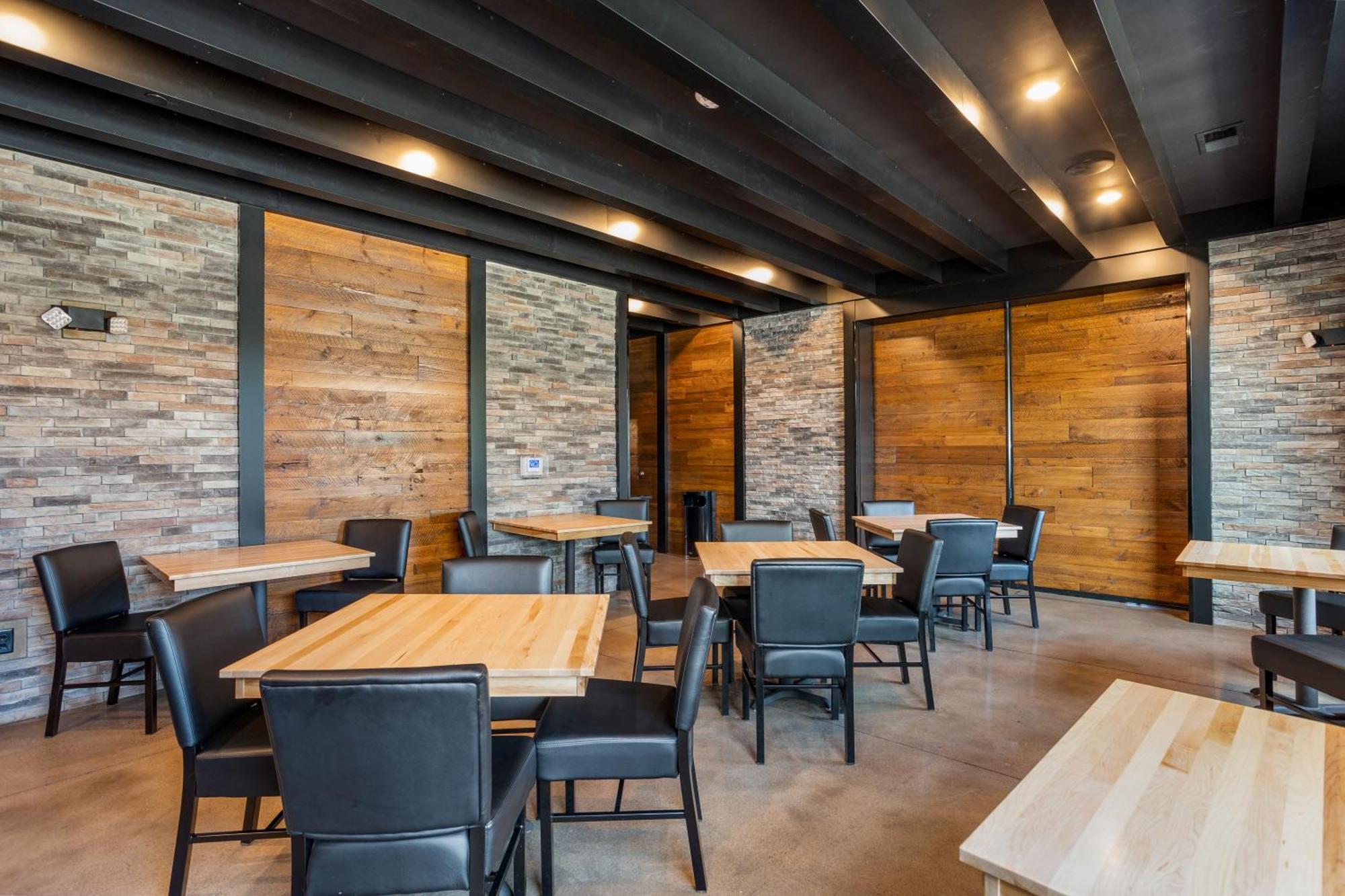 Hotel Cobblestone & - Bay De Pere