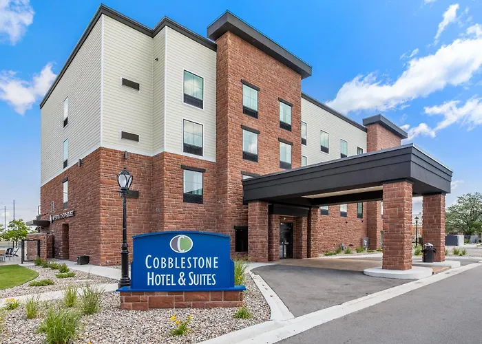 Cobblestone Hotel & Suites - De Pere Green Bay